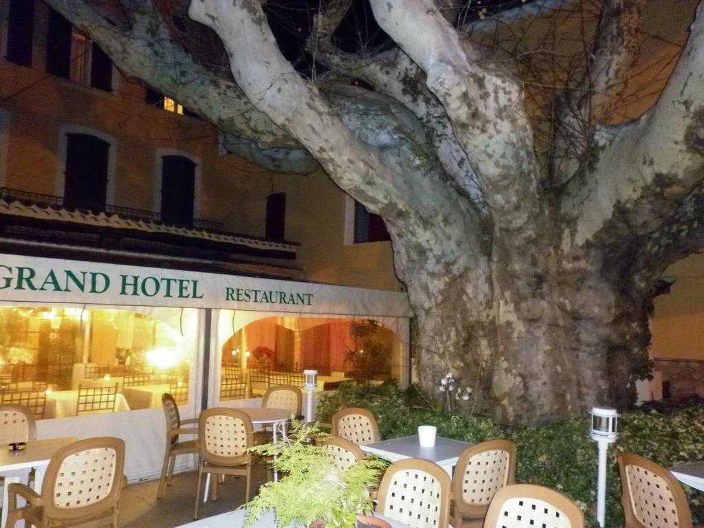 Le Grand Hotel Aups Exteriér fotografie