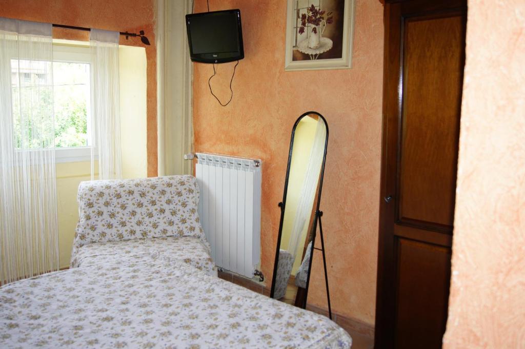Le Grand Hotel Aups Pokoj fotografie